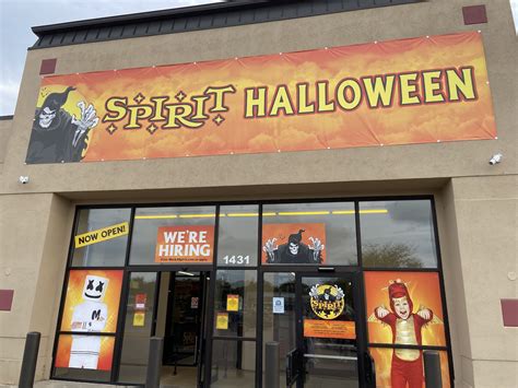 Visit your local <strong>Spirit Halloween</strong> at 979 N. . Spirit halloween locater